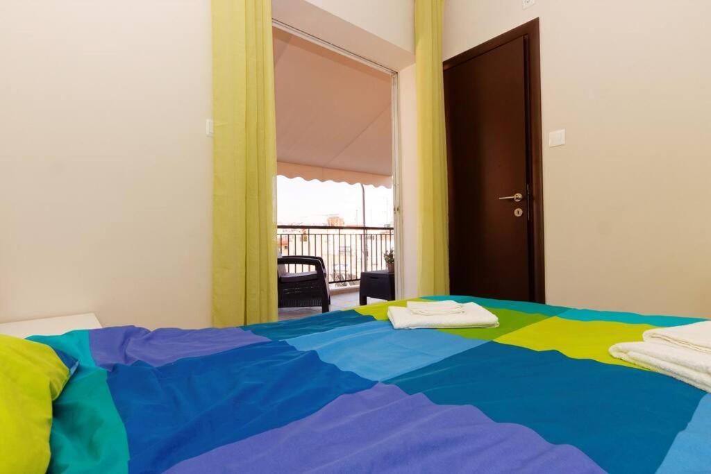 Big Terrace Near Metro And Athens Center 아파트 외부 사진